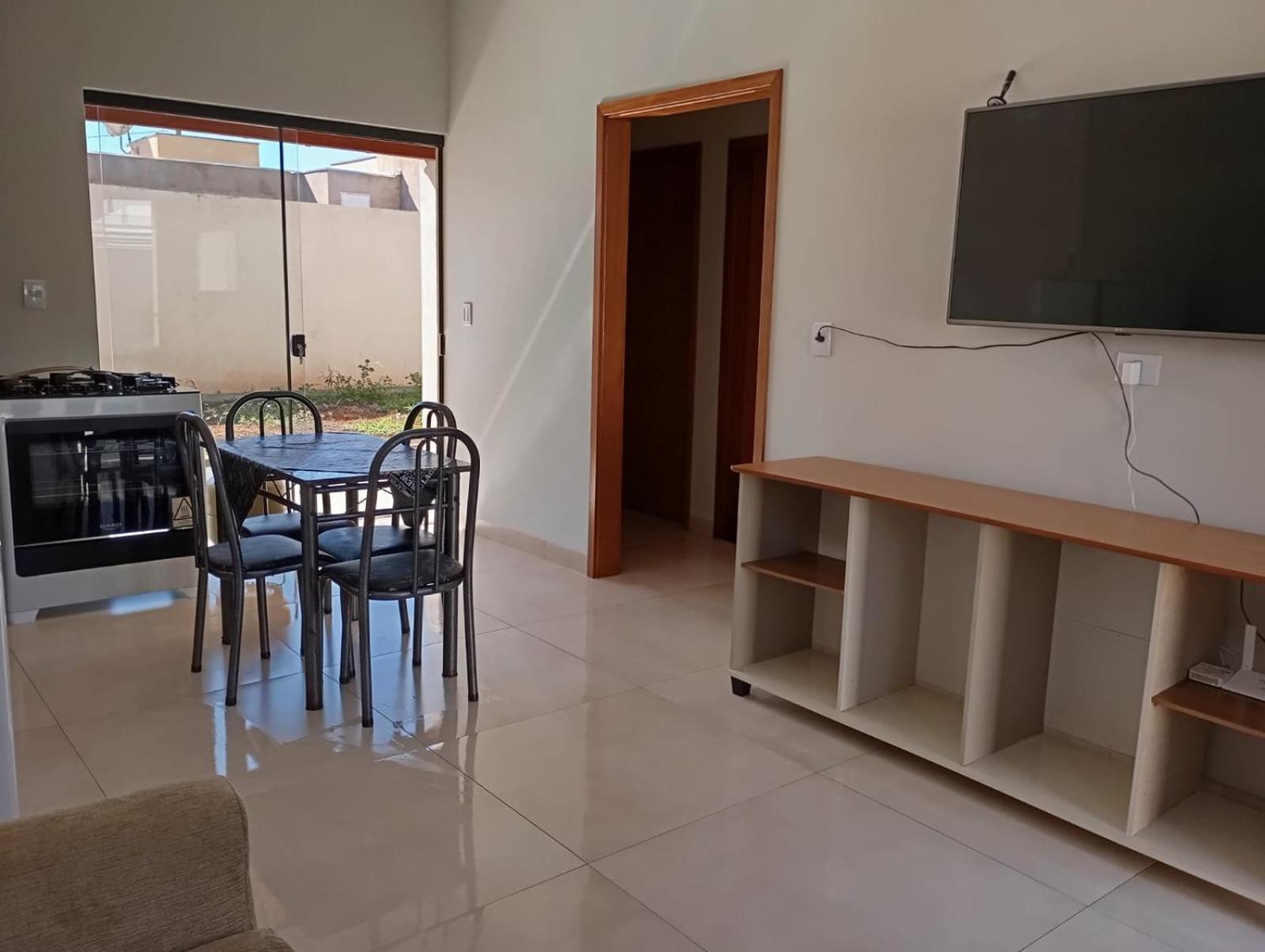 Casa Aroeira Olímpia